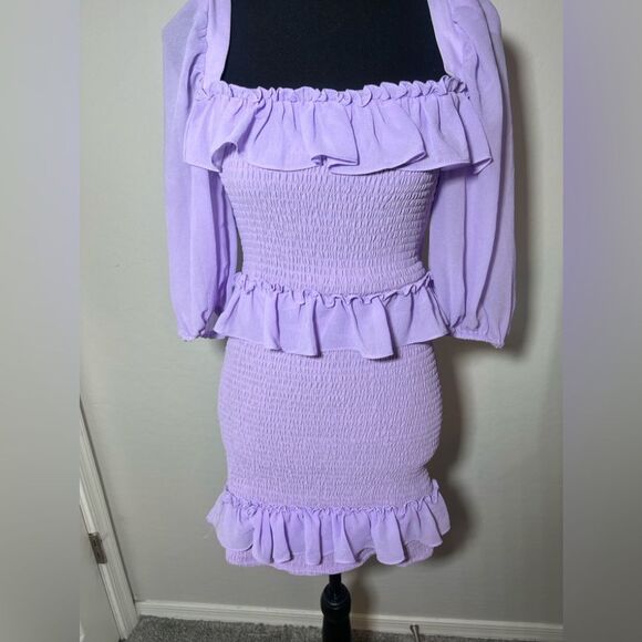 💜 Lover’s + Friends Revolve Lavender Off Shoulder Smocked Bodycon mini dress - Picture 5 of 10